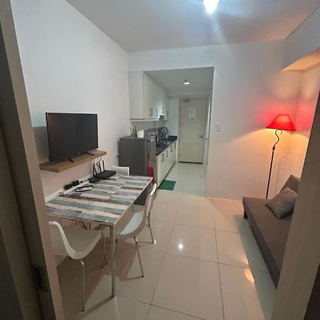 Sea Residences Moa-Eric Apartments Manila Bagian luar foto
