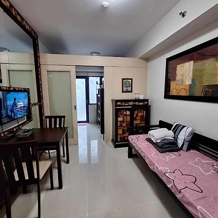 Sea Residences Moa-Eric Apartments Manila Bagian luar foto