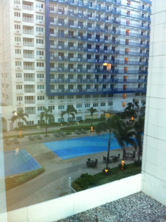 Sea Residences Moa-Eric Apartments Manila Bagian luar foto