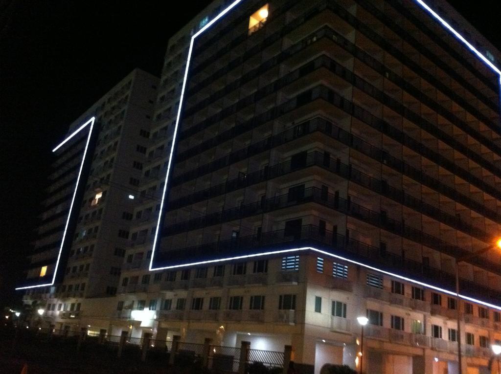Sea Residences Moa-Eric Apartments Manila Bagian luar foto
