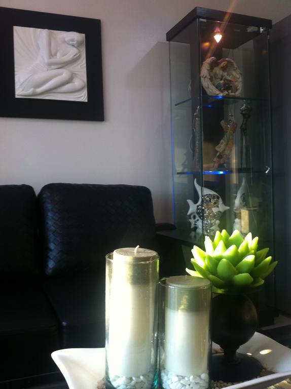 Sea Residences Moa-Eric Apartments Manila Bagian luar foto